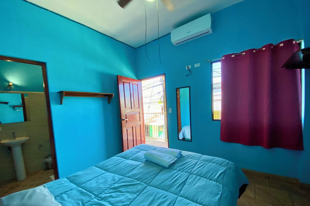 Basic Single Room | WiFi (free)