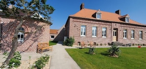 Exterior - La Maison de nos Parents (Gonnehem)