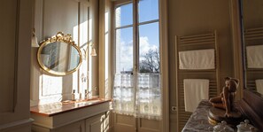 Chambre de Madame avec Terrasse privée | Baño
