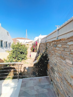 Property grounds - Persephone Sunset Villa (Paros)