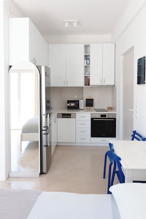 1 chambre, coffres-forts dans les chambres, bureau