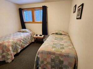 3 bedrooms, free WiFi, bed sheets