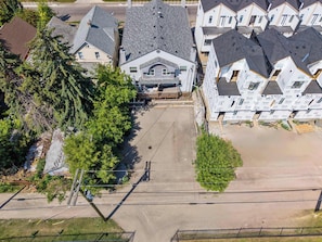 Exterior - The Weekender | Cozy Bridgeland Retreat | Sleeps 2 (Calgary)