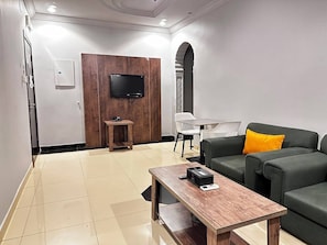 Deluxe Room | Living area - Bawabat Al Worood Serviced Apartments (taif)