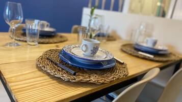 Apartment | Dining