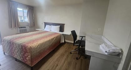 Del Rancho Motel