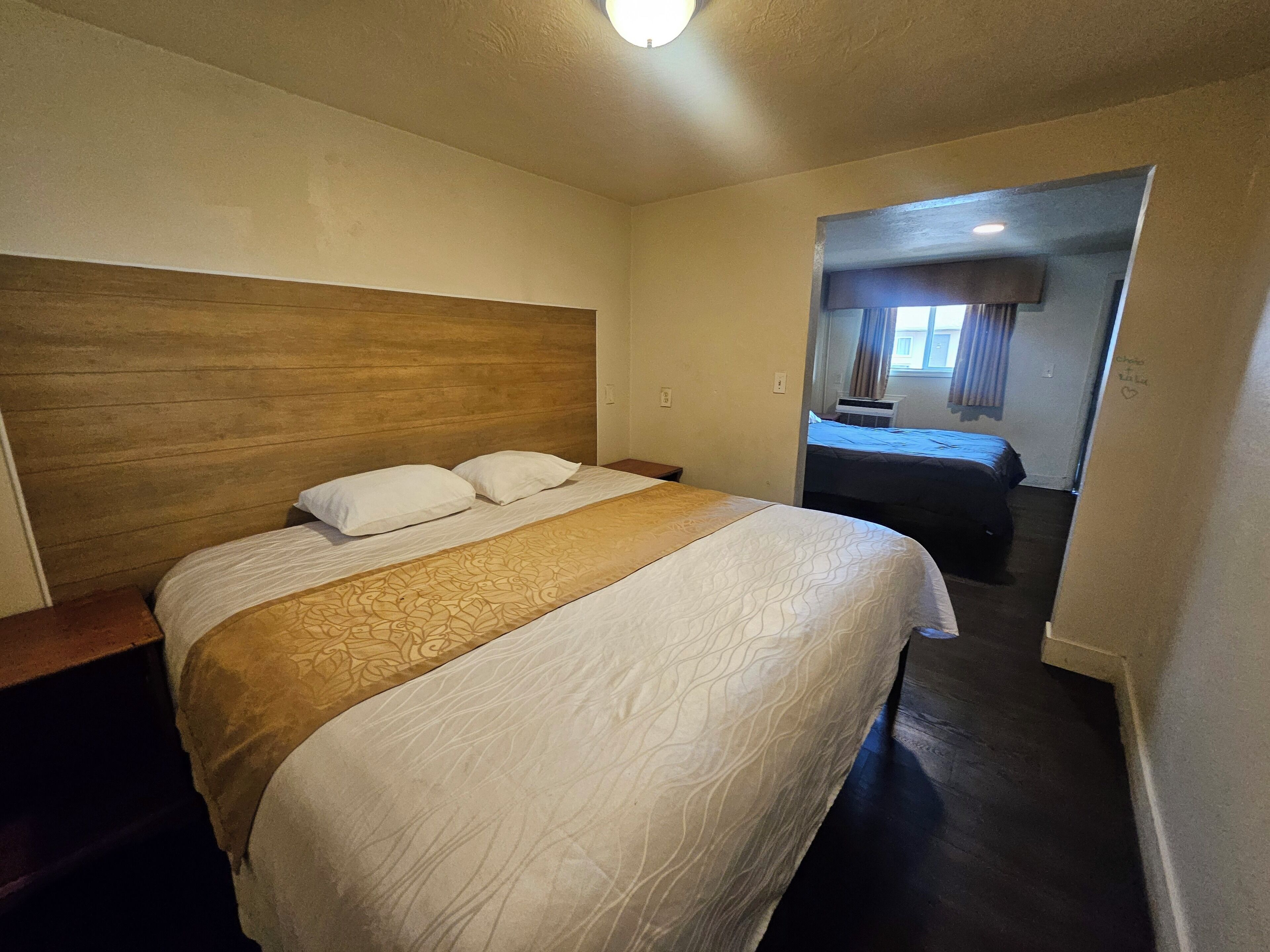 Habitación básica doble | Wifi gratis 