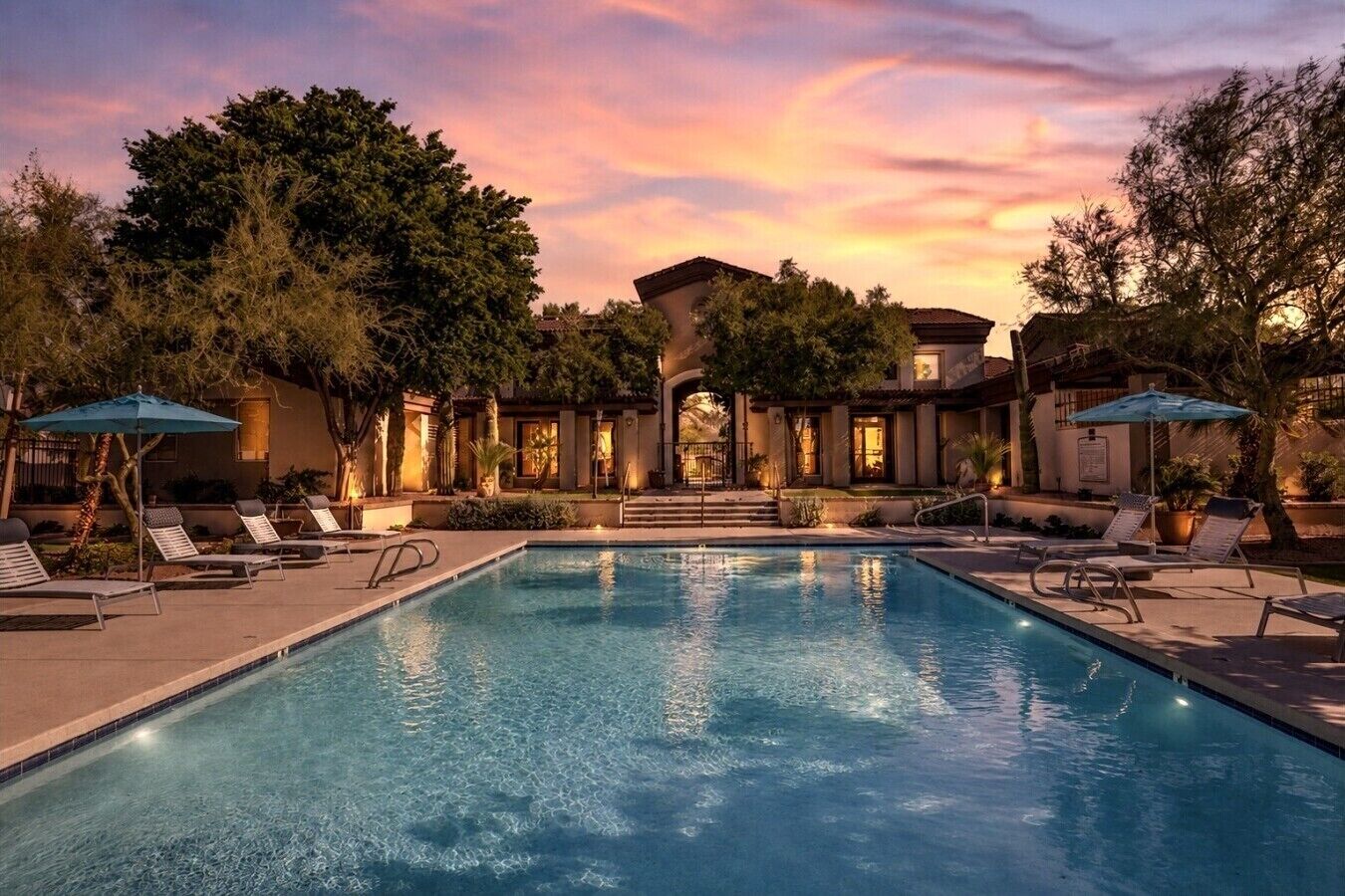 Dive into resort-style relaxation — this sparkling community pool is your ticket to sunny afternoons and easy unwinding.