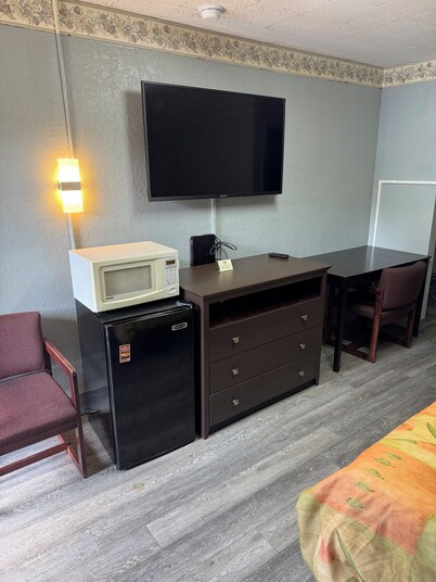 Budget Inn Express
