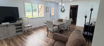 Fabulous 4-bedroom house with AC in charming Bessemer