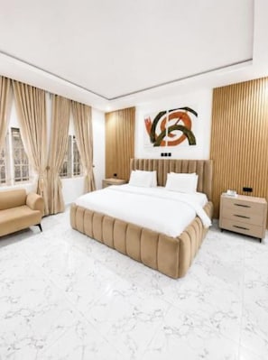 Ảnh chưa phân loại, 2 trong số 64 ảnh, nút