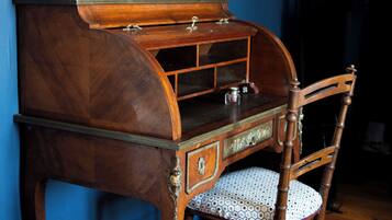 Comfort tweepersoonskamer, uitzicht op zwembad | Interieur