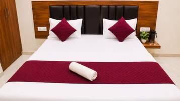 Deluxe Double Room, Park View | WiFi (free)