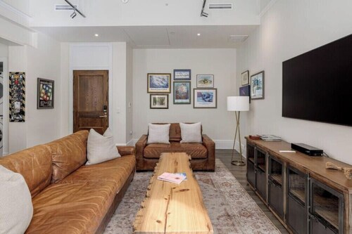 To Geaux Cups Luxury in The Brent Lofts