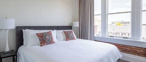 2 habitaciones, tabla de planchar con plancha y wifi gratis