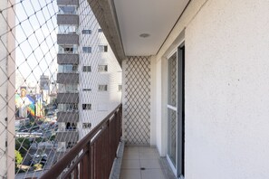 Comfort Apartment, 1 Double Bed with Sofa bed, Balcony, City View | Property grounds - StayHome - Centro Histórico - Gym & Pool (São Paulo)