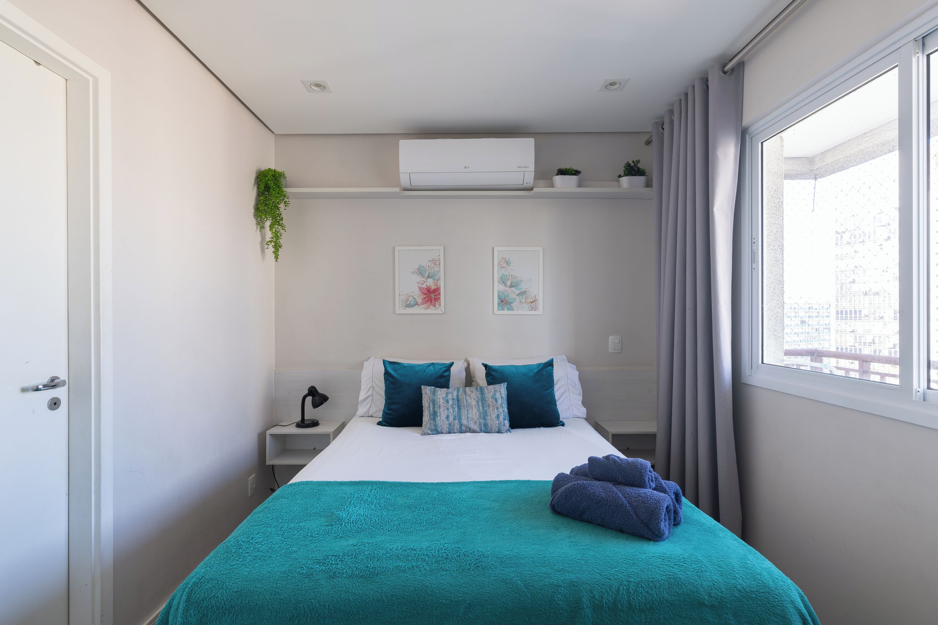 Leilighet – comfort, 1 dobbeltseng med sovesofa, balkong, byutsikt | Skrivebord for bærbar PC, strykejern/-brett og wi-fi (inkludert)