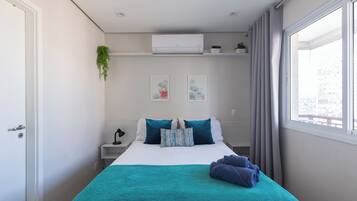 Leilighet – comfort, 1 dobbeltseng med sovesofa, balkong, byutsikt | Skrivebord for bærbar PC, strykejern/-brett og wi-fi (inkludert)