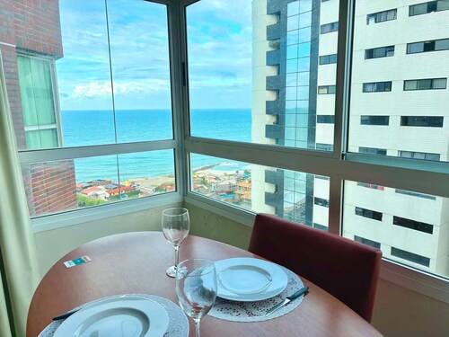 Apartment with sea view - Apt 1206