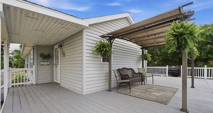 3 BR house near Hamilton OH, Spooky Nook, Hanover Reserve, and Miami University