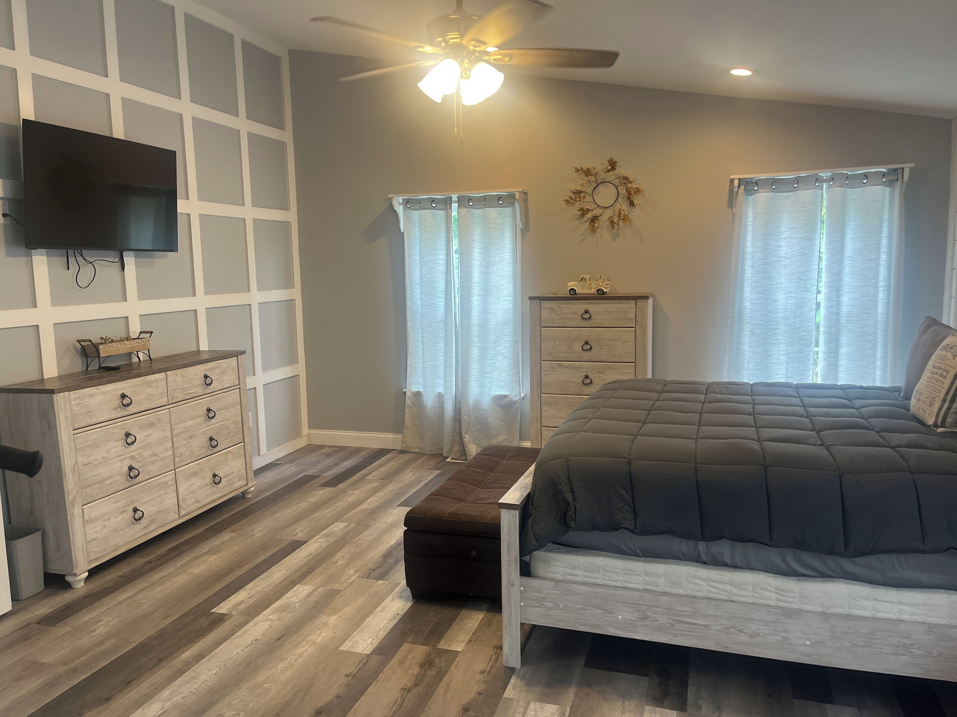 3 chambres, fer et planche à repasser, Wi-Fi gratuit, draps fournis
