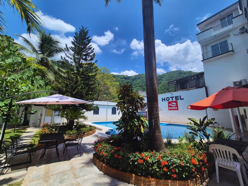 Hotel Rivera Inn
