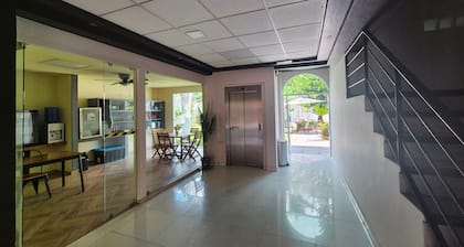 Hotel Rivera Inn