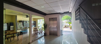Hotel Rivera Inn