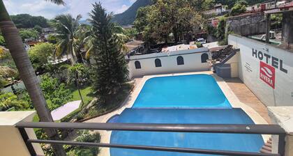 Hotel Rivera Inn