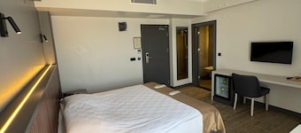 The Liora Hotel