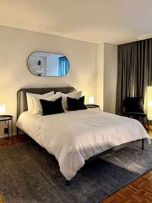 Classic Double Room | Desk, laptop workspace, blackout drapes, iron/ironing board - Primer Piso (Mexico City)