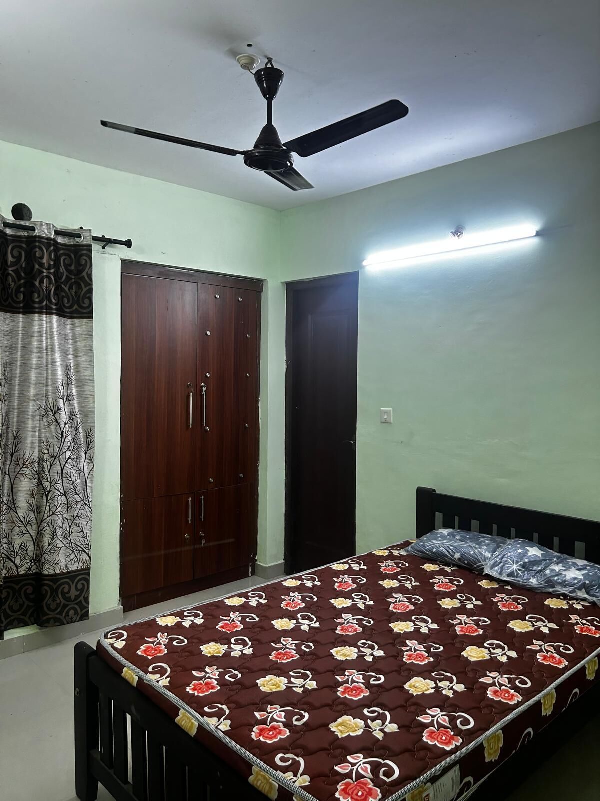 3 bedrooms