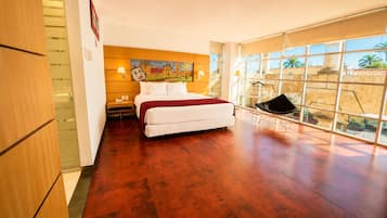 Deluxe Studio, City View | In-room safe, desk, laptop workspace, blackout drapes
