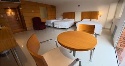 Hotel Pascana centro