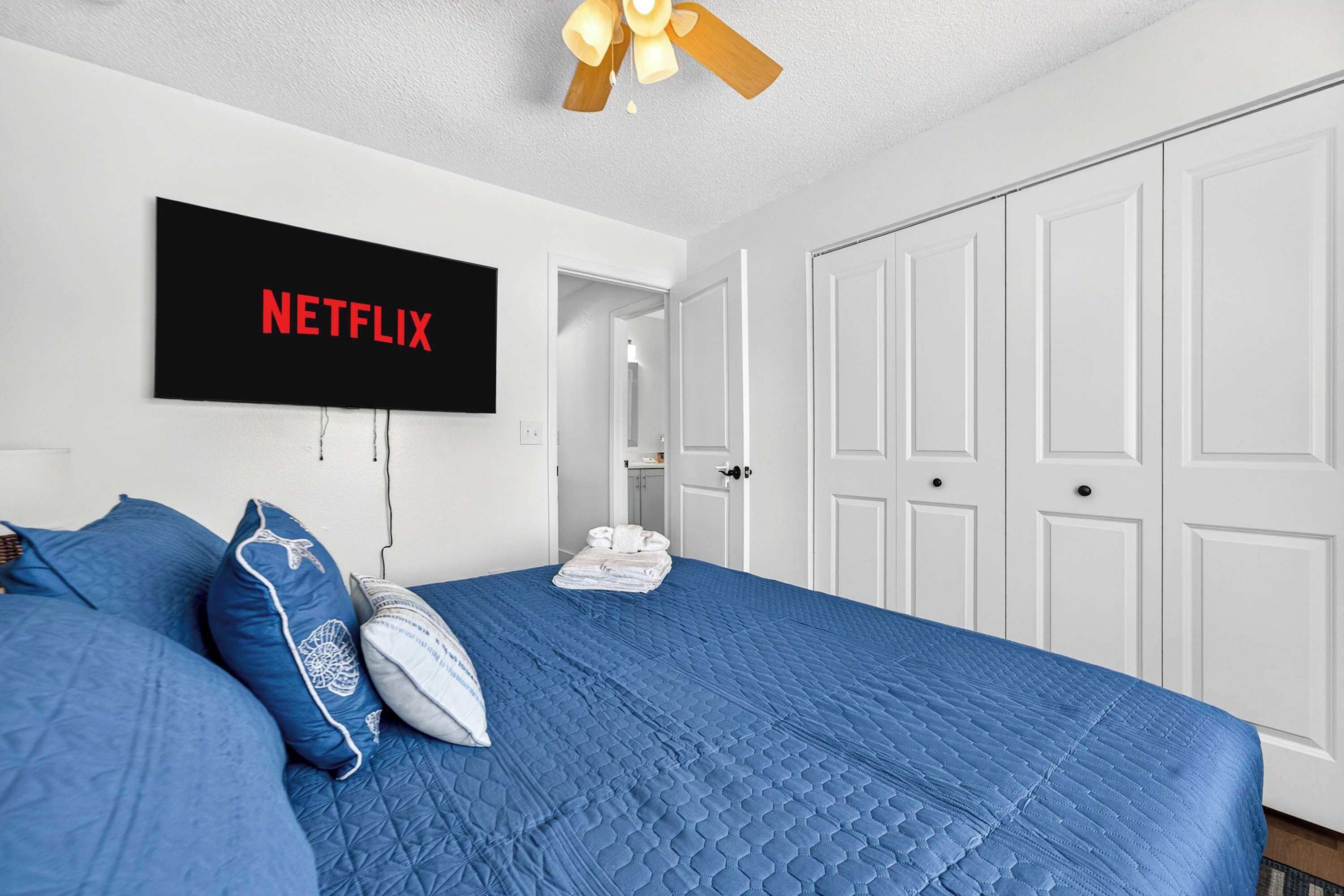 8 habitaciones, tabla de planchar con plancha, wifi y ropa de cama 