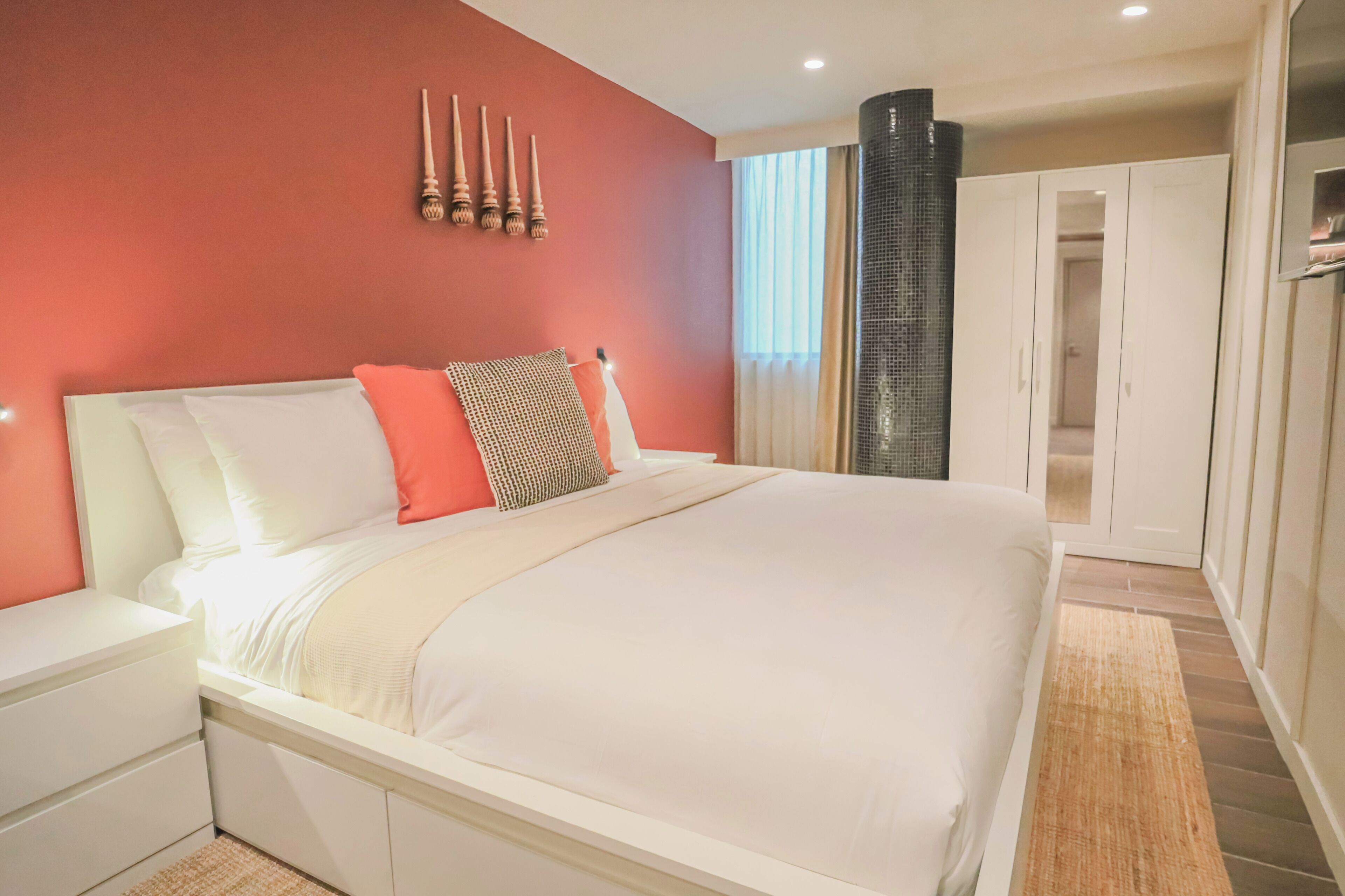 Coffres-forts dans les chambres, rideaux occultants