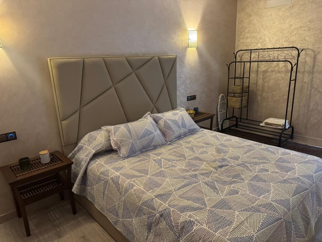 2 chambres, fer et planche à repasser, Wi-Fi, literie fournie