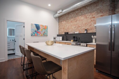 Stay in the Heart of Council Bluffs' 100 Block