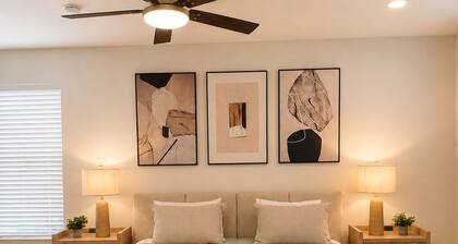 Modern 2BR in West El Paso • King Bed • 2 Baths • Garage • Sleeps 6