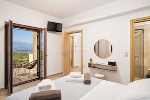Room - Peaceful Luxury Villa with Private Pool See View and Mountain View (Χανιά)