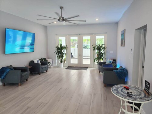 Tranquil Retreat, Resort Pool, Sauna, Arcade