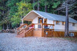 Exterior - Private Ranch - 27 Acres - Two Private, Secluded Cabins (Broken Bow)