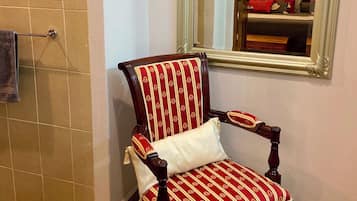 Deluxe Suite | Interior