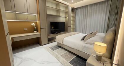 Grand Residence Stunning 3 bedroom Modern & Cosy Oasis in Central Gombe – Pool, Spa & Dining