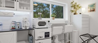 Private Studio Near Springfield METRO