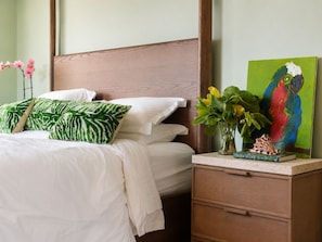 4 bedrooms, Internet, bed sheets