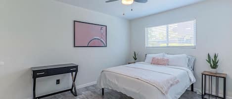 2 habitaciones, tabla de planchar con plancha y wifi gratis