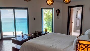 3 bedrooms, iron/ironing board, WiFi (free), bed sheets