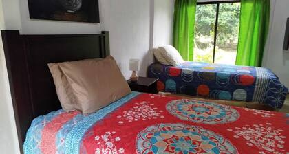 Paraiso Verde: Cozy, Quiet & Surrounded by Nature