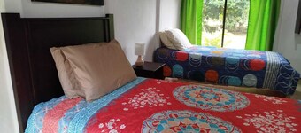 Paraiso Verde: Cozy, Quiet & Surrounded by Nature